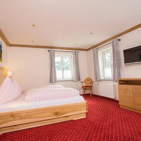 Gaestehaus Widderstein Mittelberg