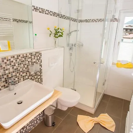 Pensión Gaestehaus Widderstein 3*